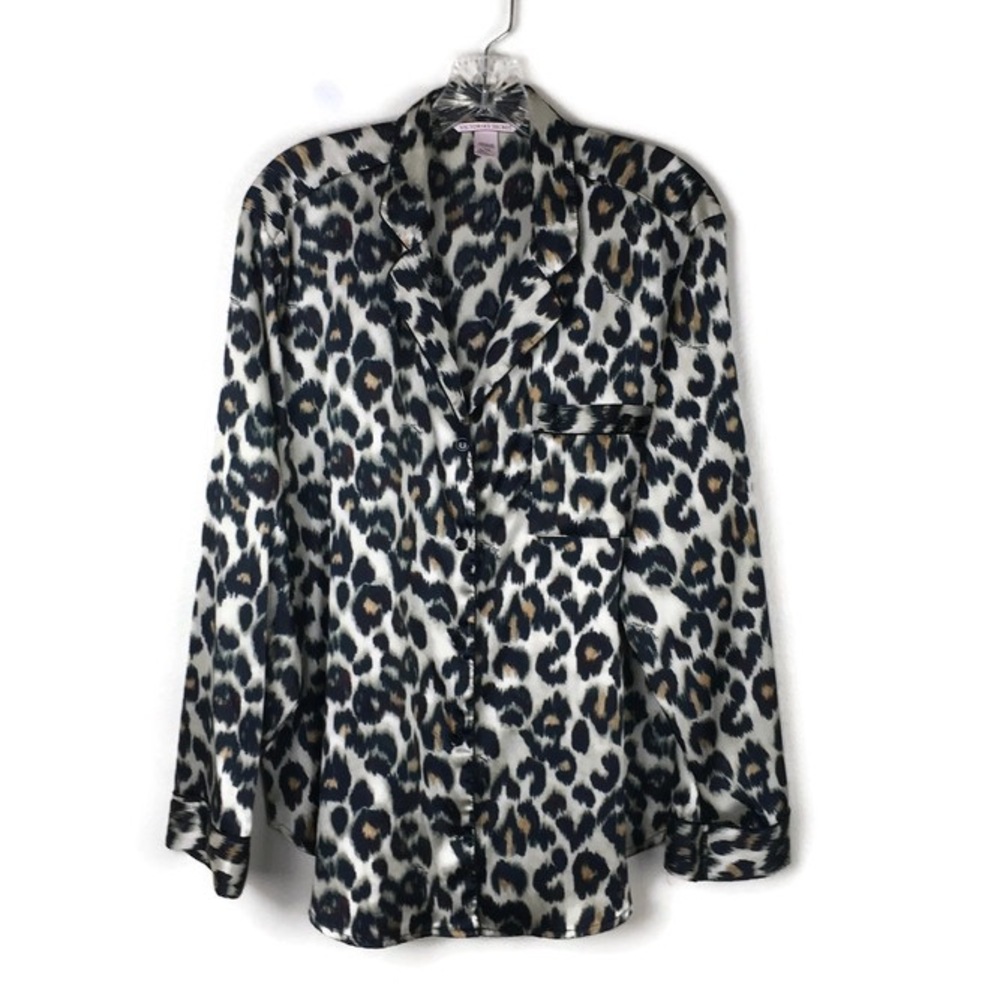 🧡$5 Bundled Victoria's Secret Leopard Satin Pajama Top - Black, White & Brown